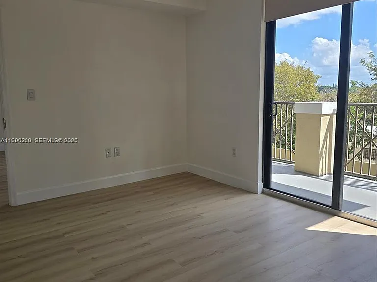 8430 SW 8th St #308B — Photo 6