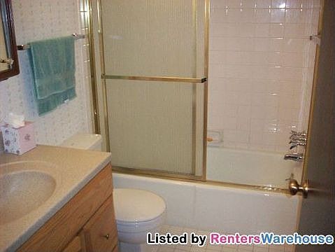5th image of 2800 Hamline Ave N APT 342