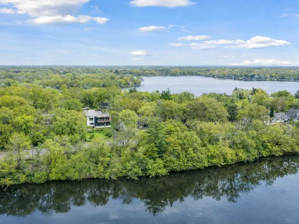 3318 W Owasso Blvd, Shoreview, MN 55126
