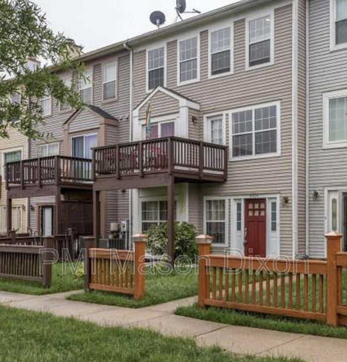 2nd image of 8024 Chapel Cove Dr