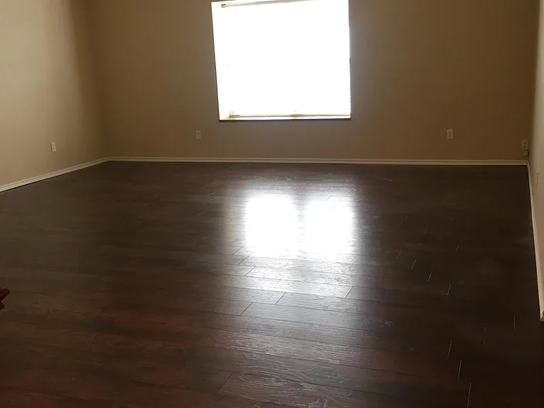 2604 Northern Hills Rd — Photo 6