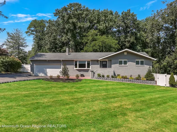 566 East Road, Belford, NJ 07718