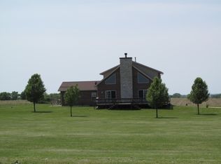 5108 N Winnebago Rd, Winnebago, IL 61088