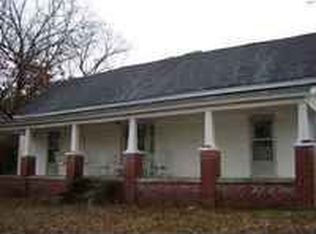 102 Apple St, Finger, TN 38334