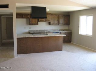 3329 E Gelding Dr, Phoenix, AZ 85032