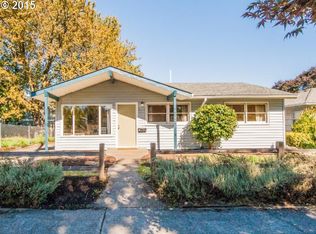 1323 NE Morgan St, Portland, OR 97211