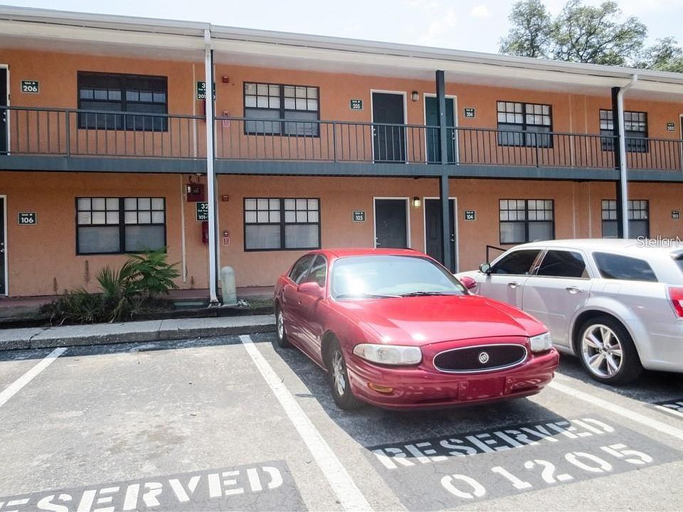 1st image of 321 Oak Rose Ln APT 105