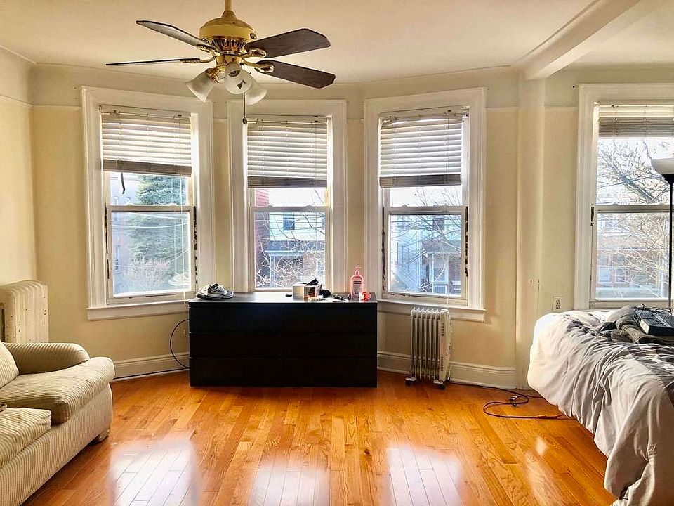 1st image of 21-39 41st St #2RR