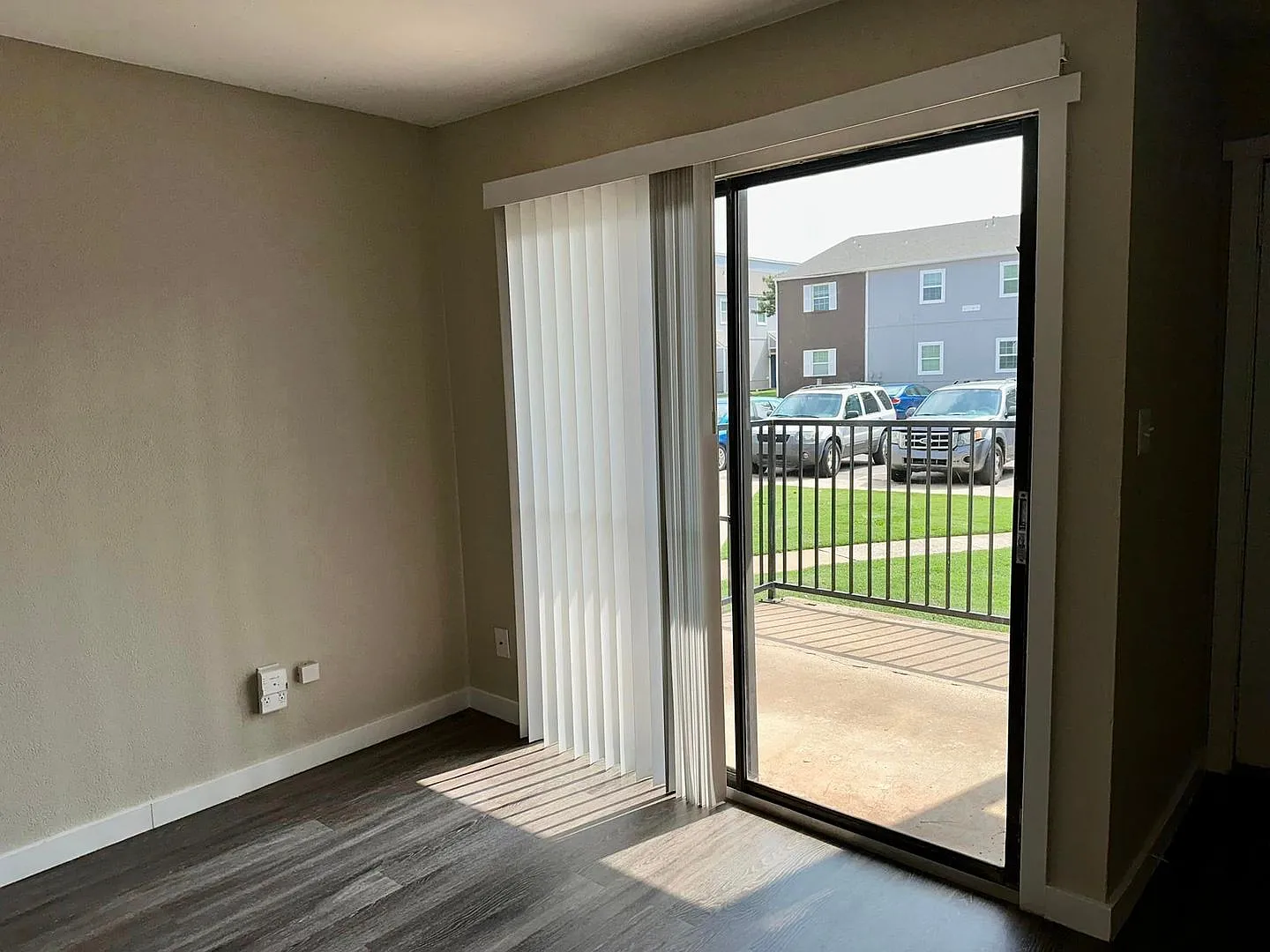 Residences at Lakeshore — Photo 4
