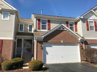 2611 Lorraine Cir, Geneva, IL 60134