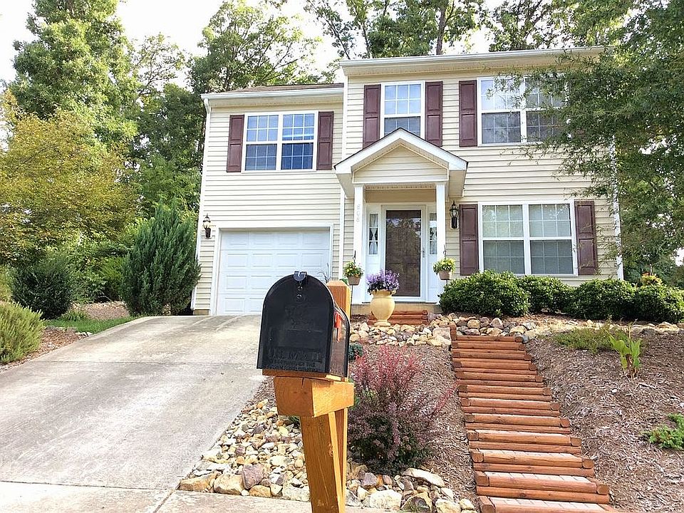 1st image of 808 Woodgreen Dr