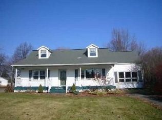 823 W Main St, Crestline, OH 44827