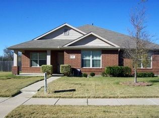 813 Montrose Trl, Desoto, TX 75115