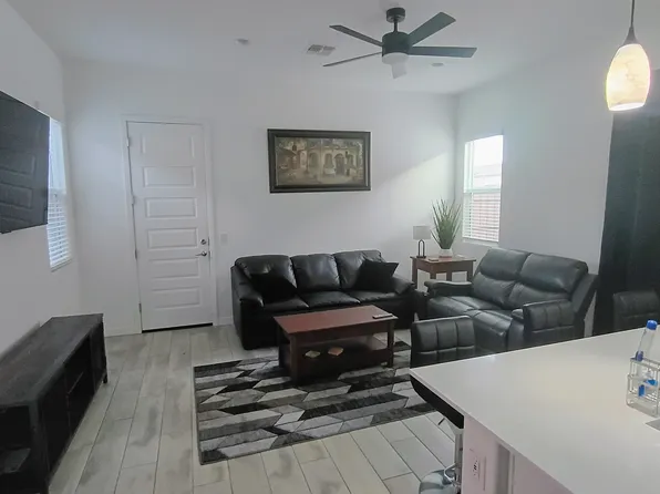 3243 W Peak View Rd, Phoenix, AZ 85083