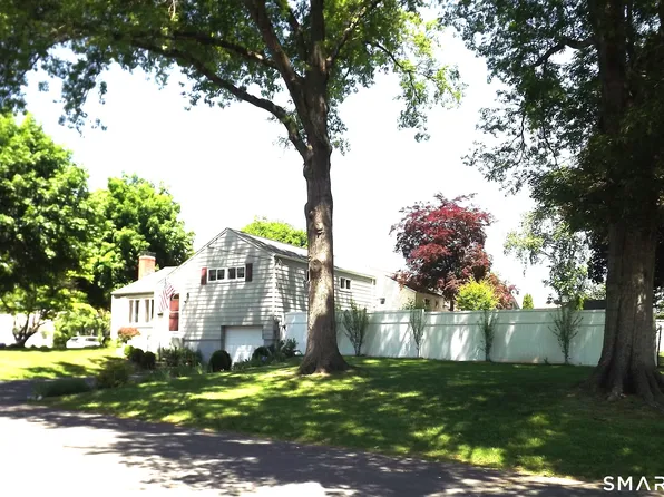 150 Fisk Drive, Newington, CT 06111