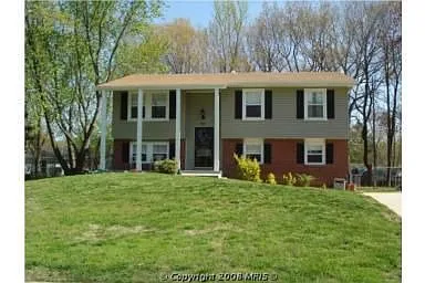 507 Adams Ln photo 1