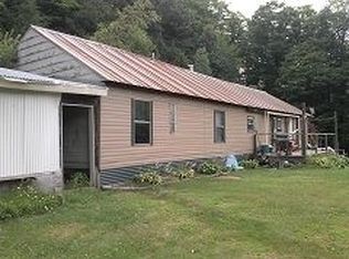 102 Schaar Rd, Galeton, PA 16922