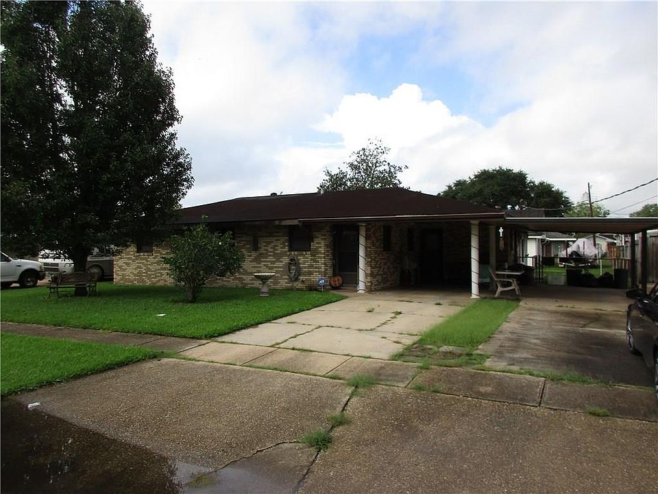 1st image of 235 N Millet Ave