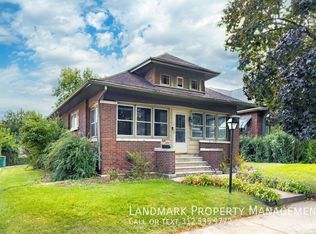 812 Farragut Pl, Joliet, IL 60435