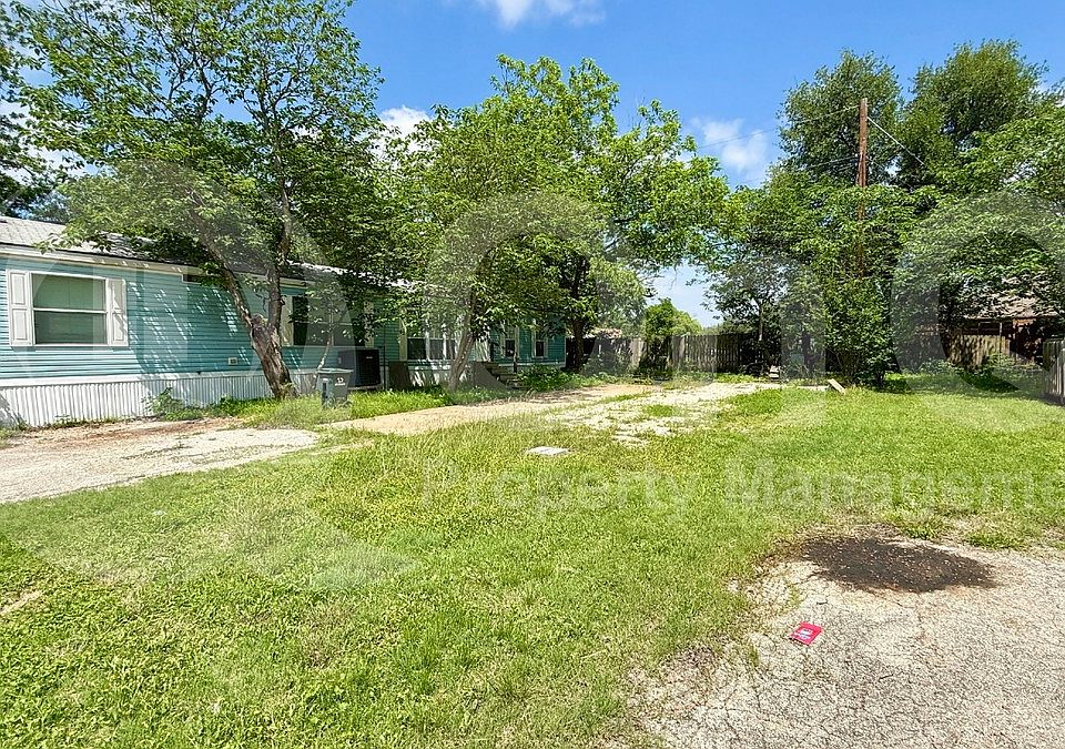 Building Photo 4