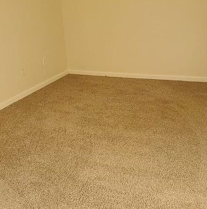 4th image of 3251 Waterview Ln