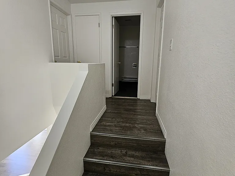 224 Little St SE #1 — Photo 15
