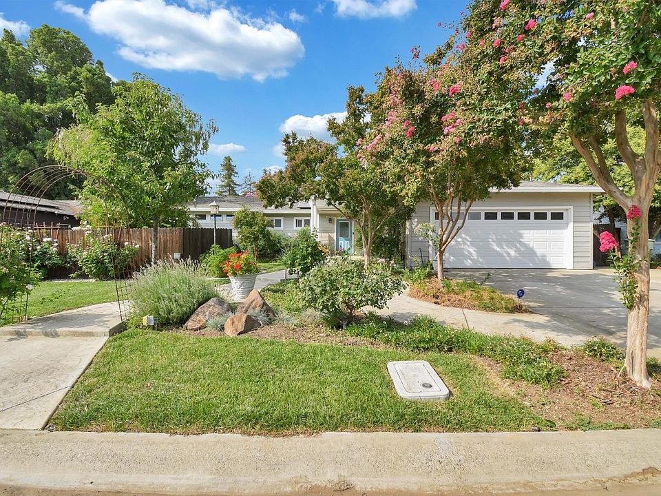1st image of 2925 Lynnwood Dr