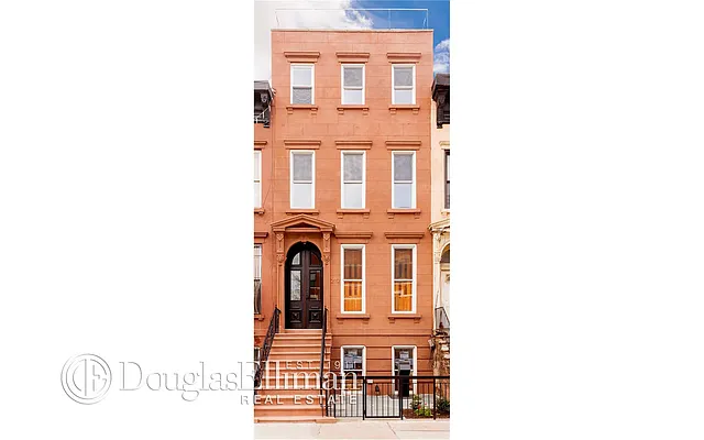 Sold by Douglas Elliman | media 32