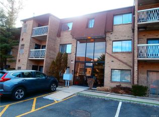 705 Kennedy Dr, Spring Valley, NY 10977