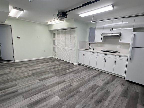 2nd image of 25 Manzanita Ave #25