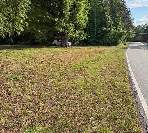 2nd image of 919 County Home Rd