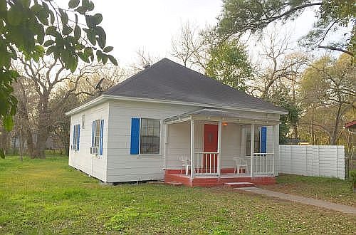 Fenced on both sides