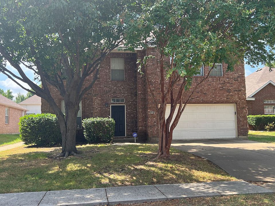 1st image of 3212 Paradise Valley Dr