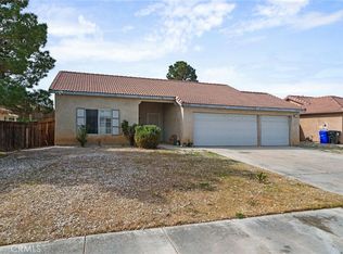 11215 Westbrook Dr, Adelanto, CA 92301