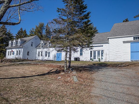 5th image of 204 Hog Bay Road