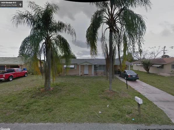 1420 Kimdale St E, Lehigh Acres, FL 33936