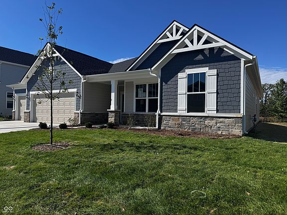 2nd image of 3856 Goodwin Dr
