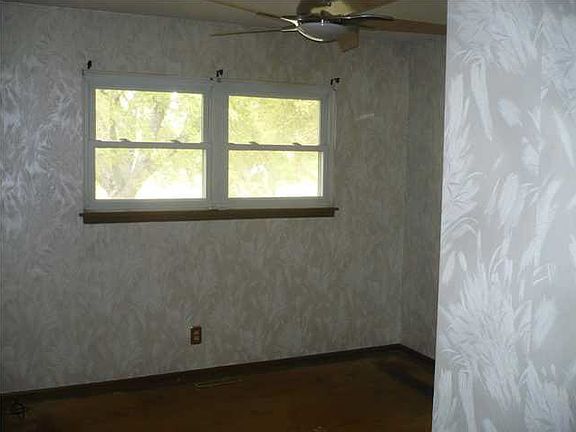 5th image of 3328 S Sheridan Ave #Hud-181215706