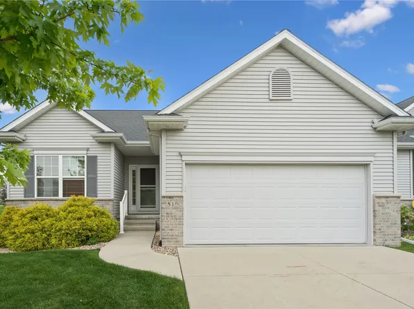 519 Stone Hedge Dr NW, Cedar Rapids, IA 52405