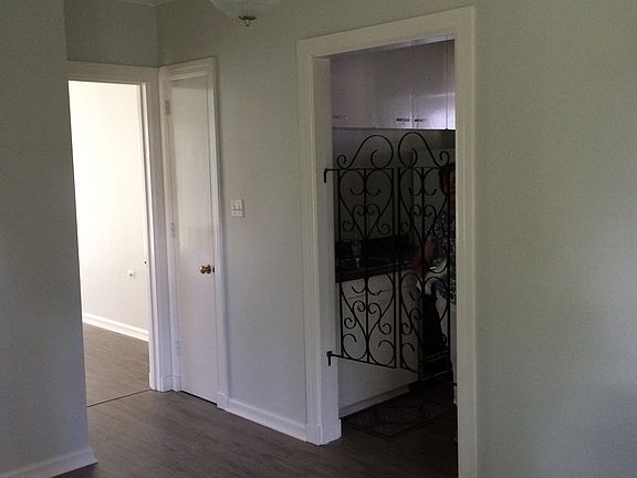 living room to kitchen