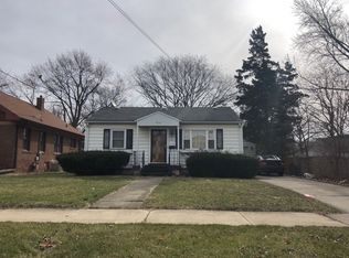 409 N Highland Ave, Aurora, IL 60506