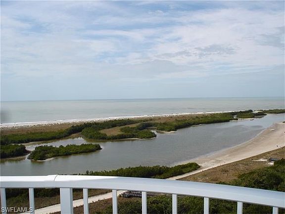 4th image of 440 Seaview Ct APT 1703