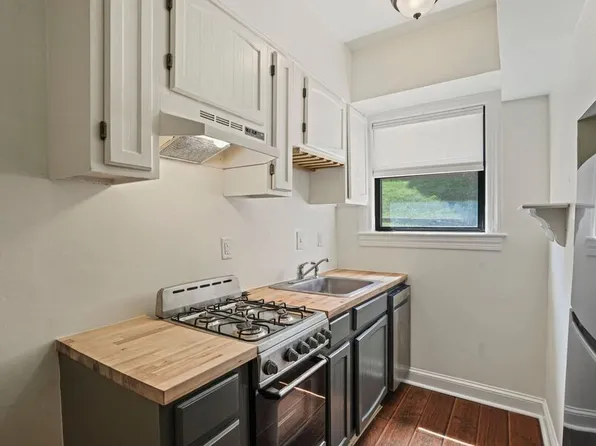 2655 41st St NW, Washington, DC