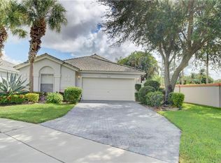 9515 Arbor View Dr N, Boynton Beach, FL 33437