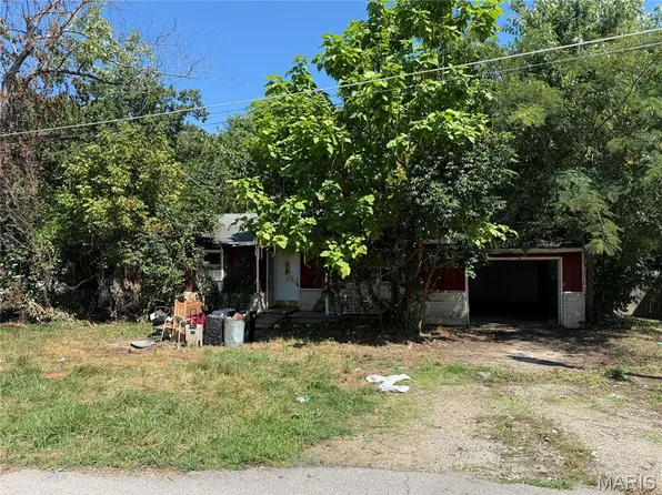 706 McClain St, Richland, MO 65556
