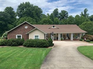 3801 Lyle Creek Ave NE, Conover, NC 28613