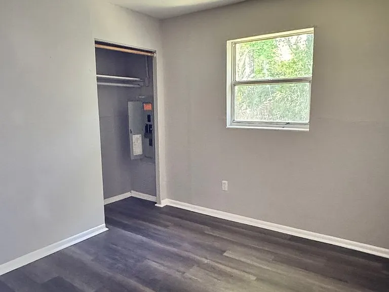 203 D St — Photo 6
