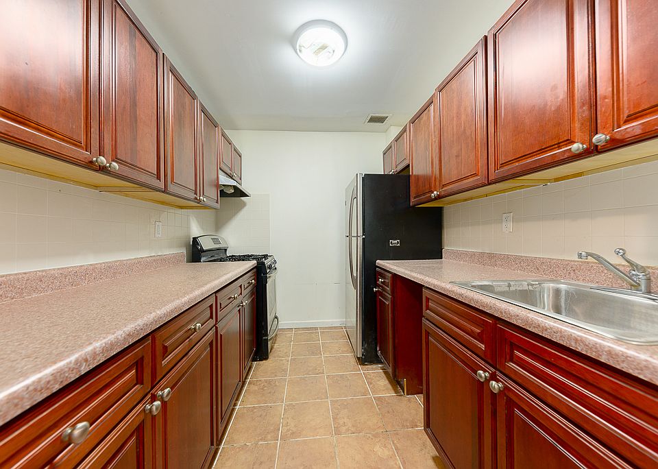 1st image of 791 Sterling Pl #2Q