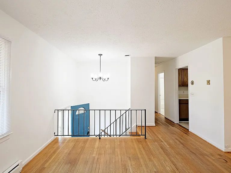 205 Saint Ives Rd — Photo 4