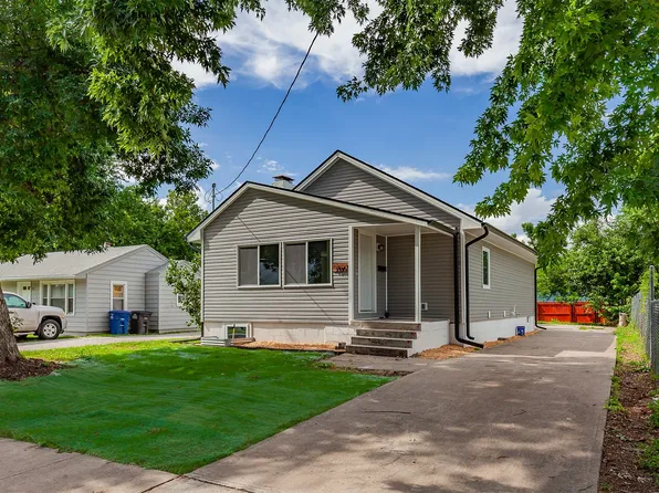 1310 E Ovid Ave, Des Moines, IA 50316